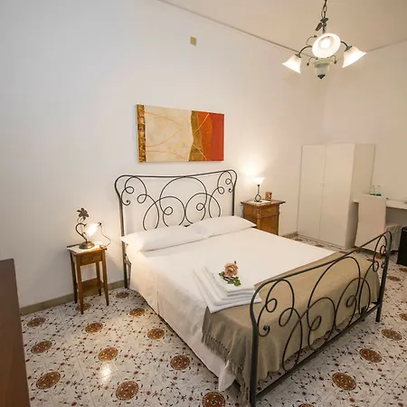 فندق مبيت وإفطار Il Muro Vecchio 3*