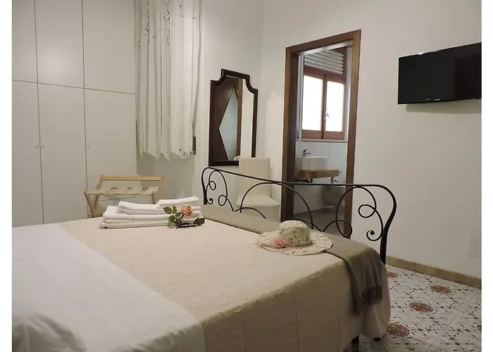 Il Muro Vecchio Bed & Breakfast 3*