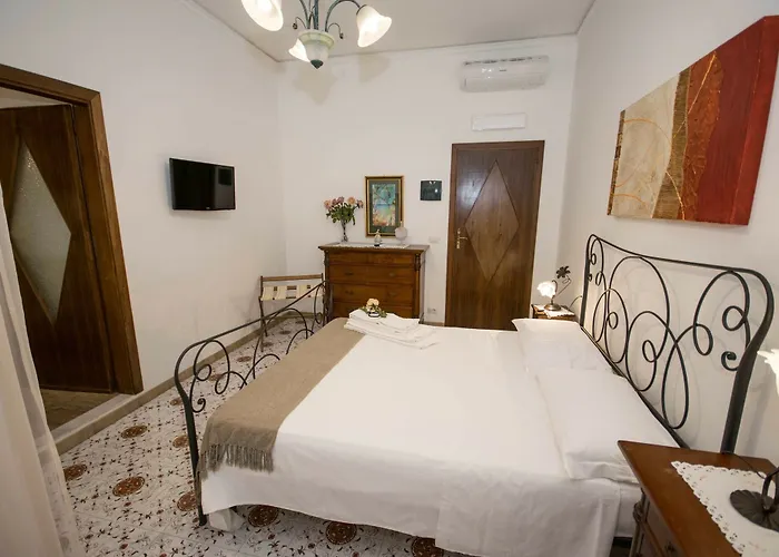 Il Muro Vecchio Bed & Breakfast Giardini Naxos